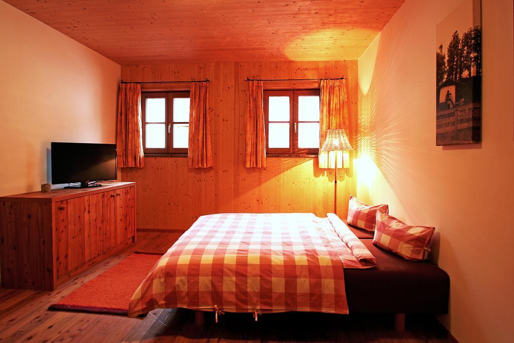 Naturwirt Leutasch Room photo